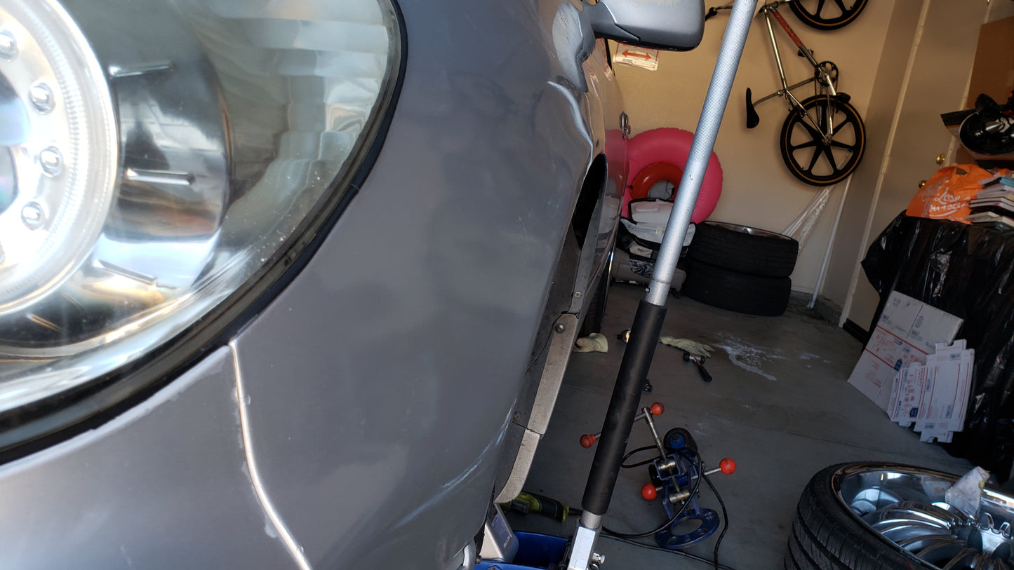 1983-2012 Lexus Fender Rolling