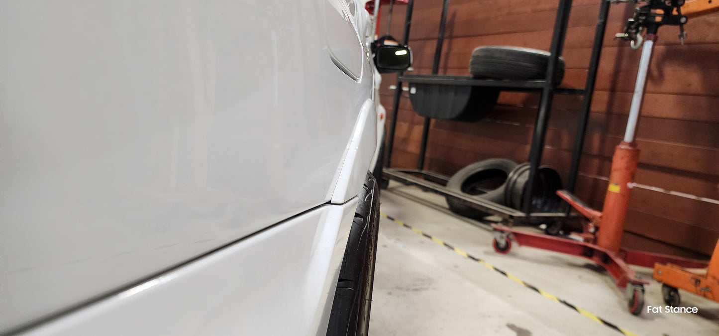 2005-2007 STI Rear Fender Flare Pull (Hawkeye)